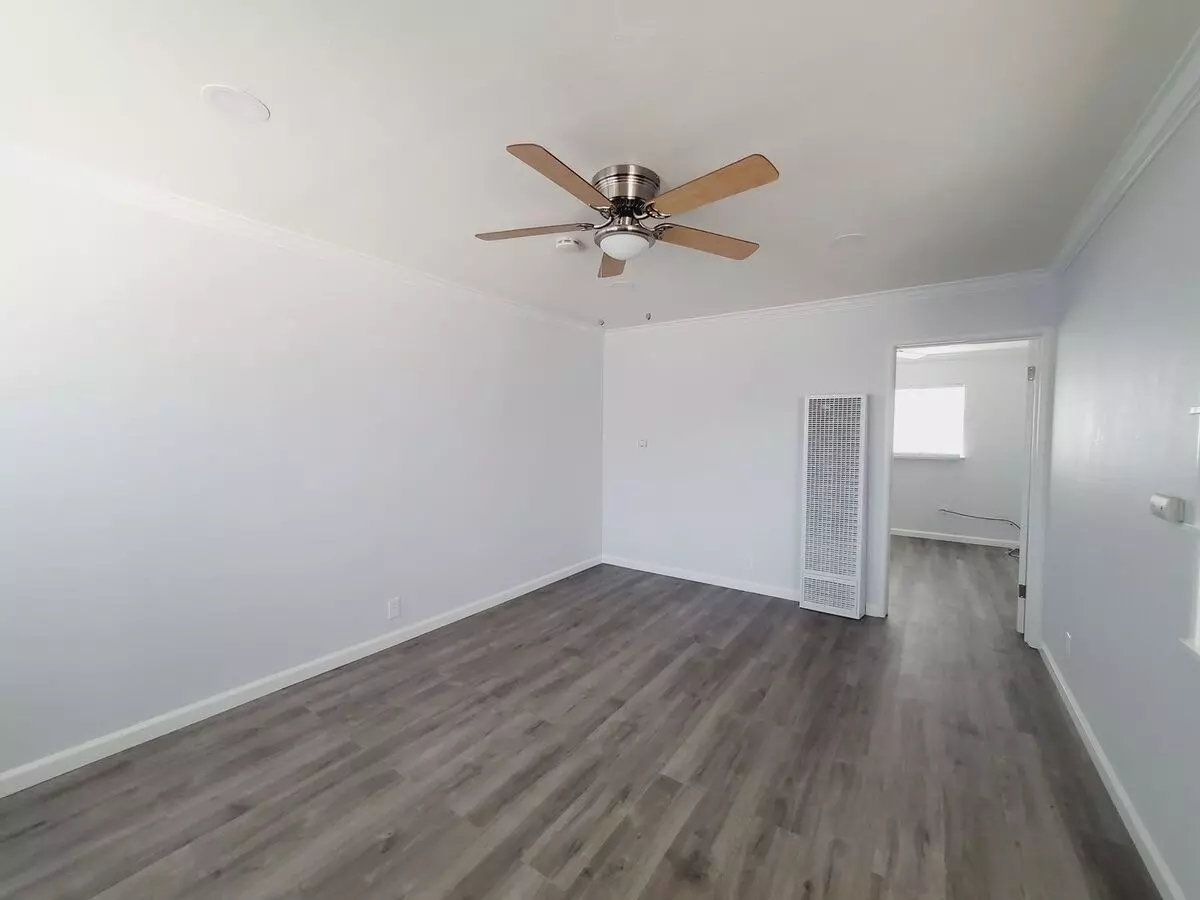 411 - 3114-3128 Ashbrook Ct photo 3