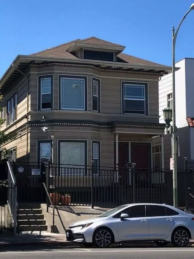 937 International Blvd photo 2