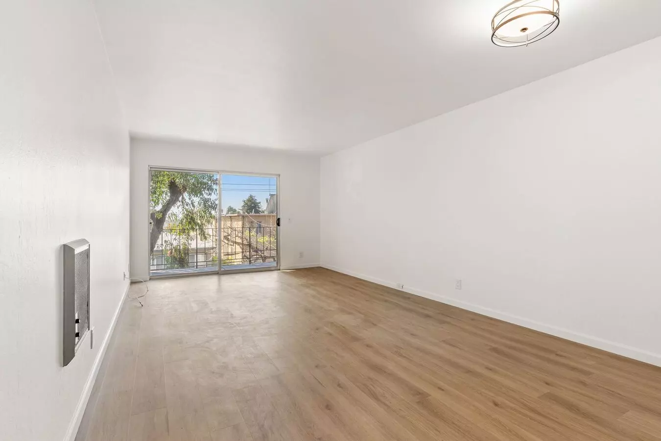 3751 Harrison Street, Oakland, CA 94611 photo 2