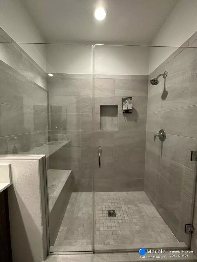 160 Uptown Circle, Oakland, CA 94607 photo 4