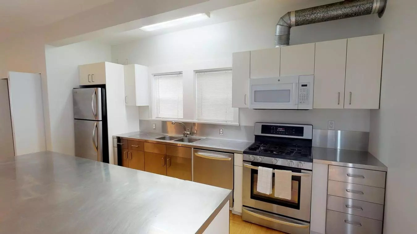 3272 Hannah Street, Oakland, CA 94608 photo 4