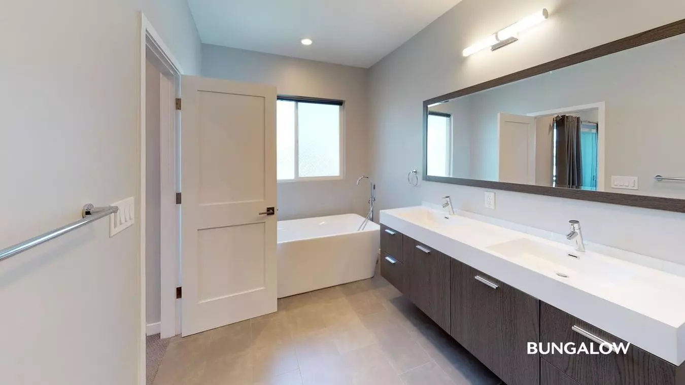 871 35th Street, Oakland, CA 94608 photo 5