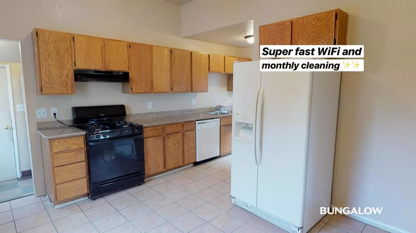 667 35th Street, Oakland, CA 94609 photo 2