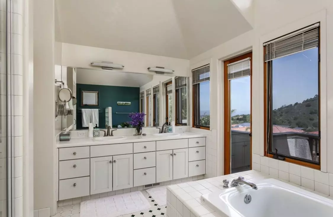 4383 Piedmont Avenue, Oakland, CA 94611 photo 2