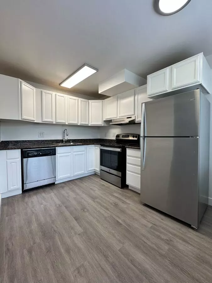 The Chase Apartment Homes photo 5