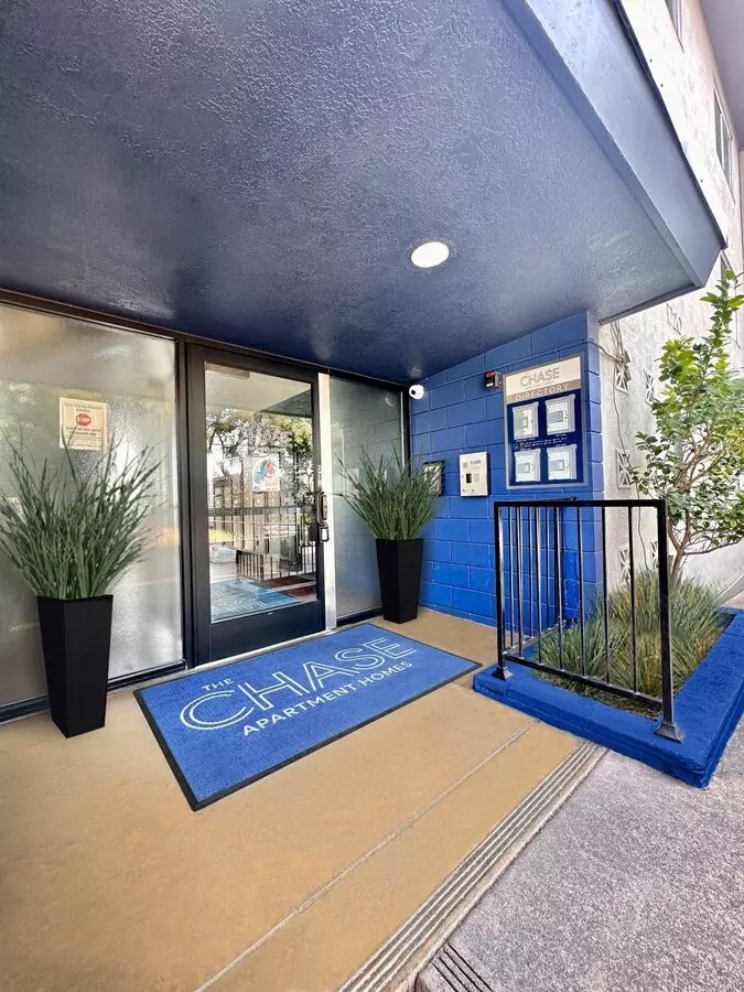The Chase Apartment Homes photo 3