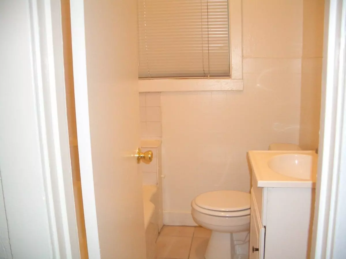 Welcome To Our Beautiful House On 96th Ave, Oakland Ca. - Updated Pictures Coming Soon. photo 4