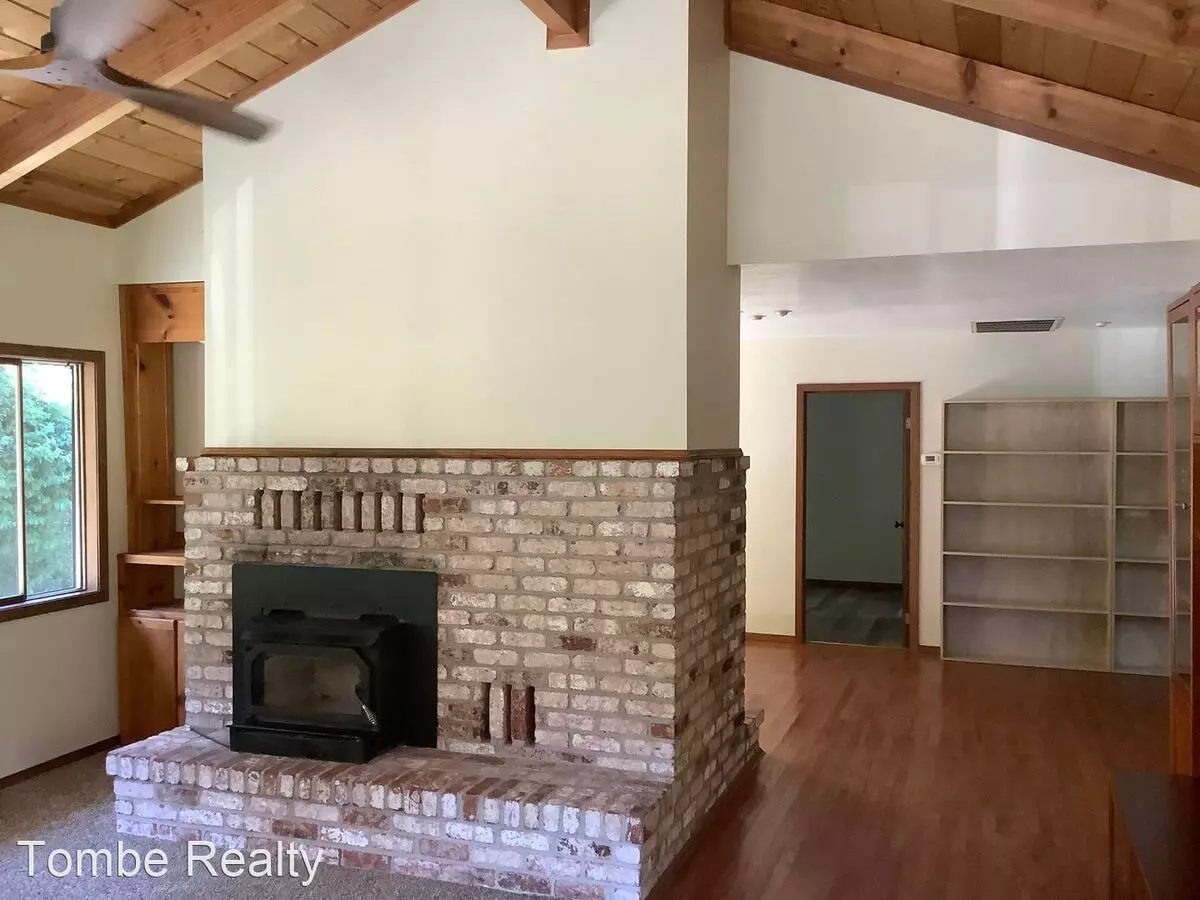 16715 Coleman Valley Rd photo 5