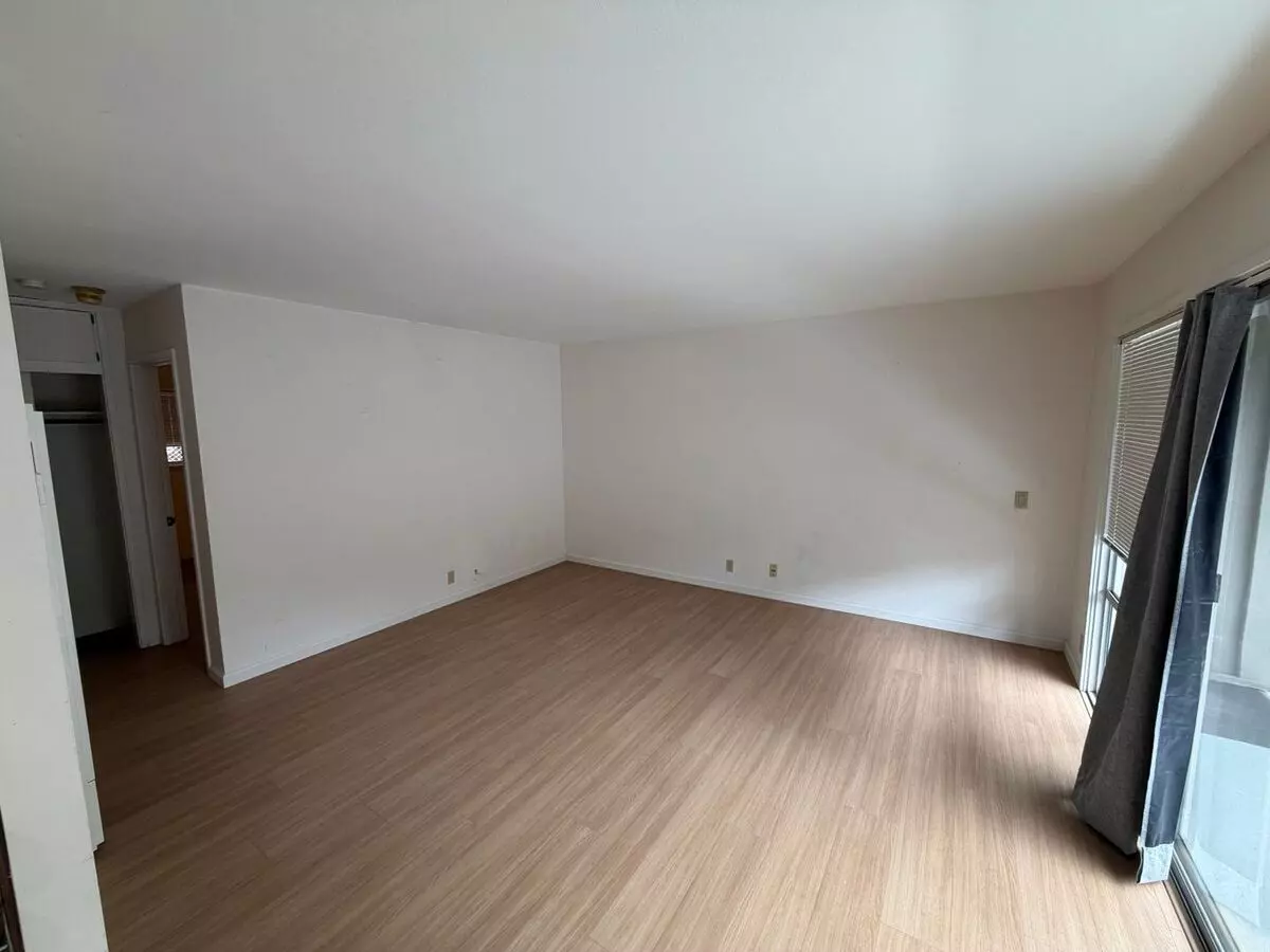 1 Bed 1 Bath Condo In Orinda photo 4