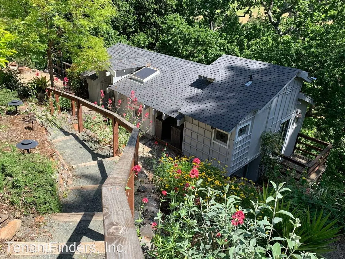 106 Scenic Drive, Orinda, CA 94563 photo 4