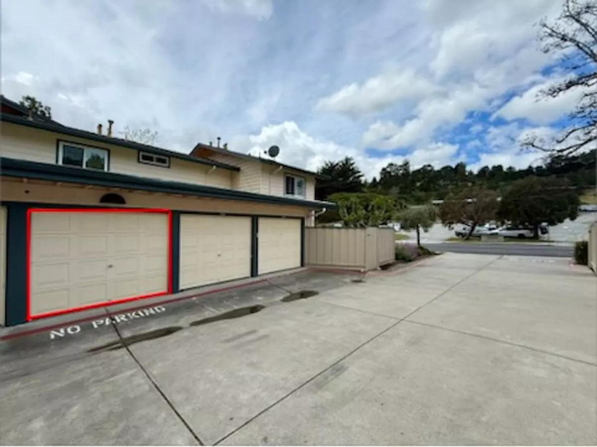 1242 Terra Nova Boulevard