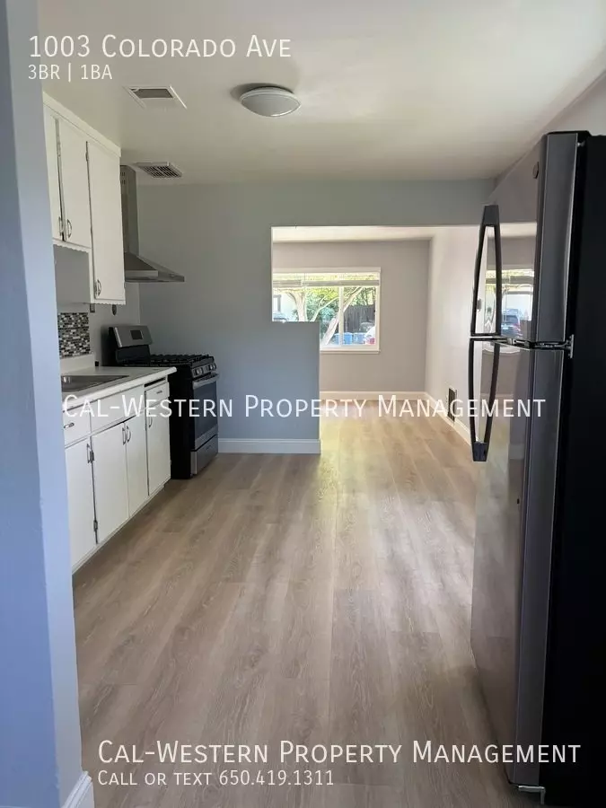 PET FRIENDLY 3 BED/1 BATH in Palo Alto Available Now photo 2