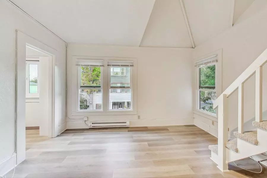 147 Emerson Street, Palo Alto, CA 94301 photo 4