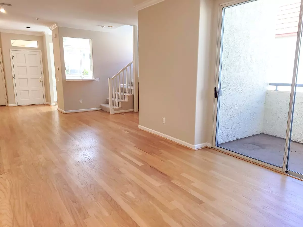 2571 Park Blvd photo 4