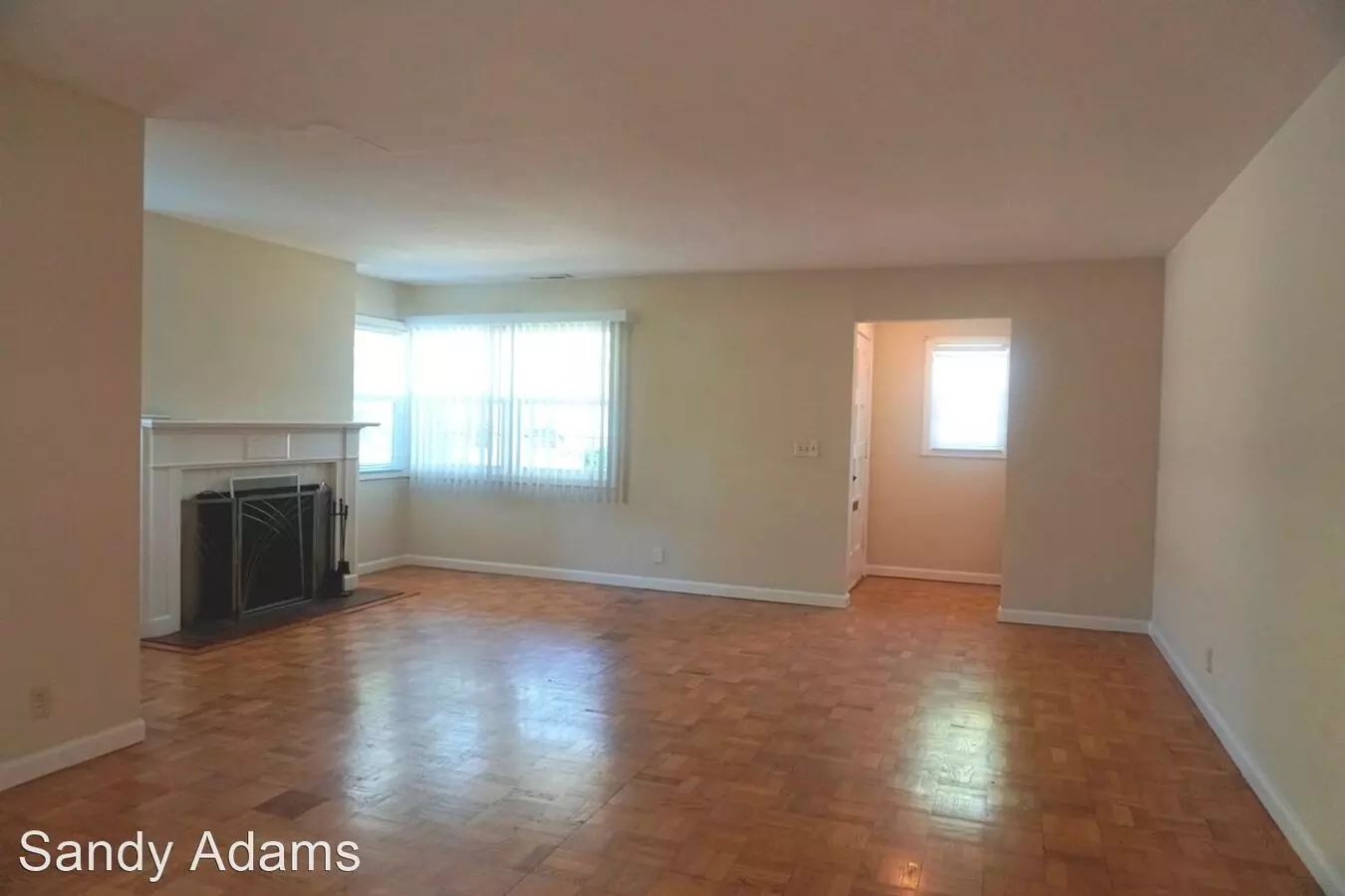 2884 South Court, Palo Alto, CA 94306 photo 5
