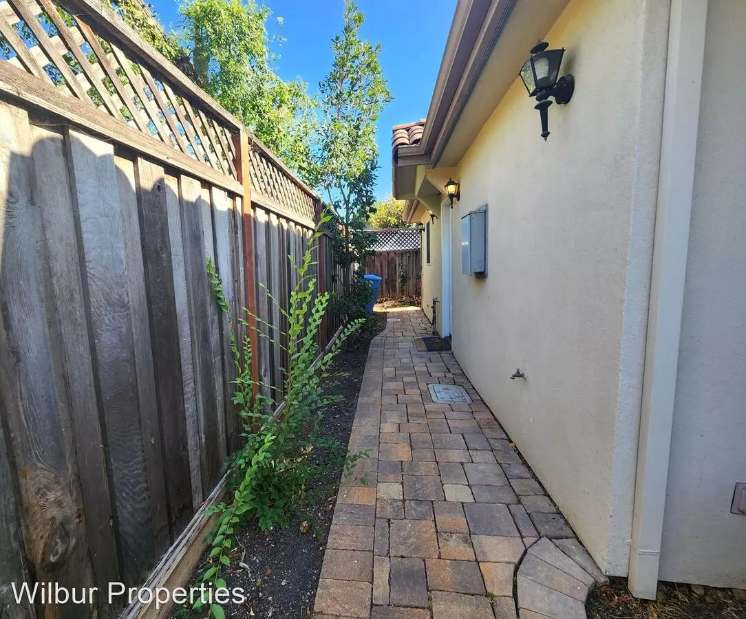 3241 Kipling Street, Palo Alto, CA 94306 photo 4
