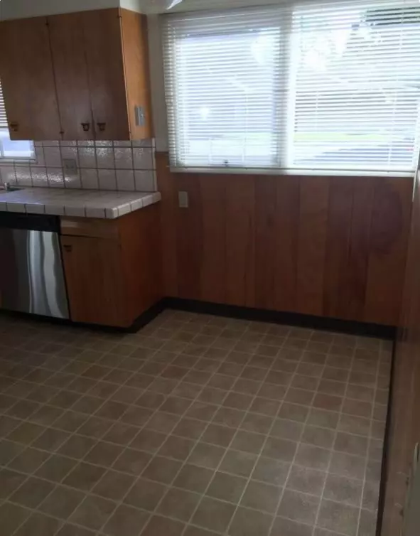 4251 Los Palos Ave photo 4