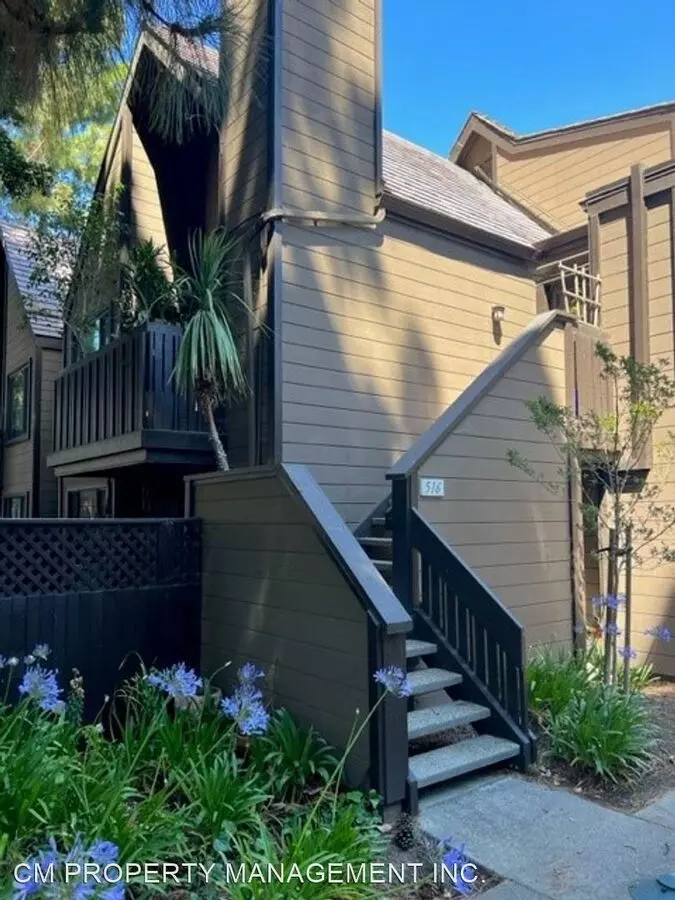 516 Thain Way, Palo Alto, CA 94306 photo 2