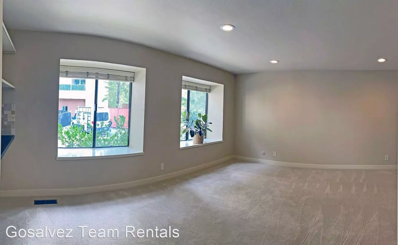 539 Channing Avenue, Palo Alto, CA 94301 photo 3