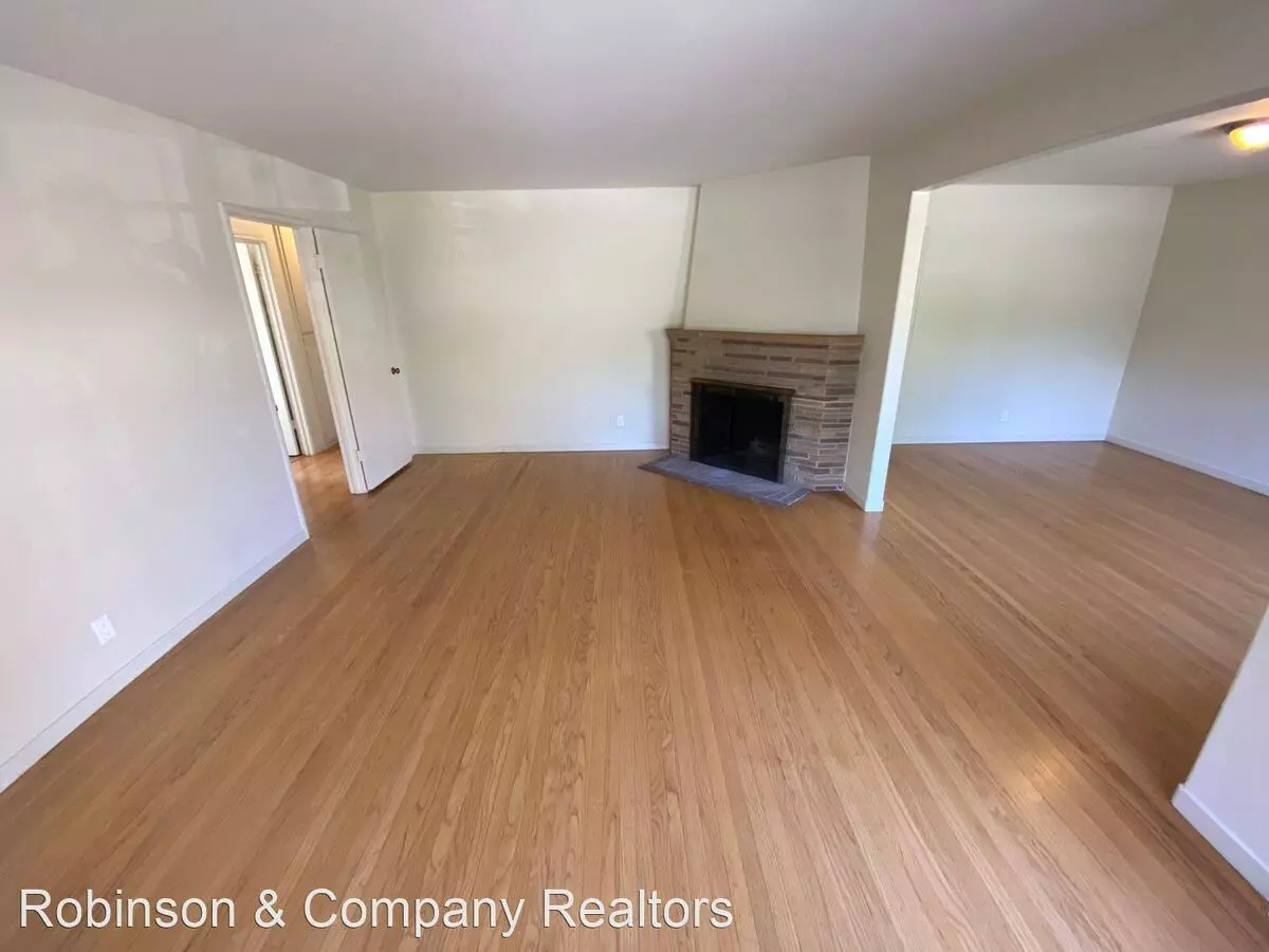 836 Warren Way, Palo Alto, CA 94303 photo 3