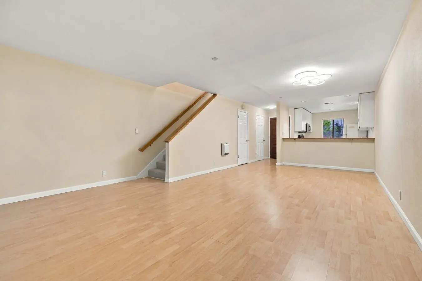 Newly Renovated 2br/2ba First-floor Condo With In-unit Laundry, Patio &amp; Parking photo 5