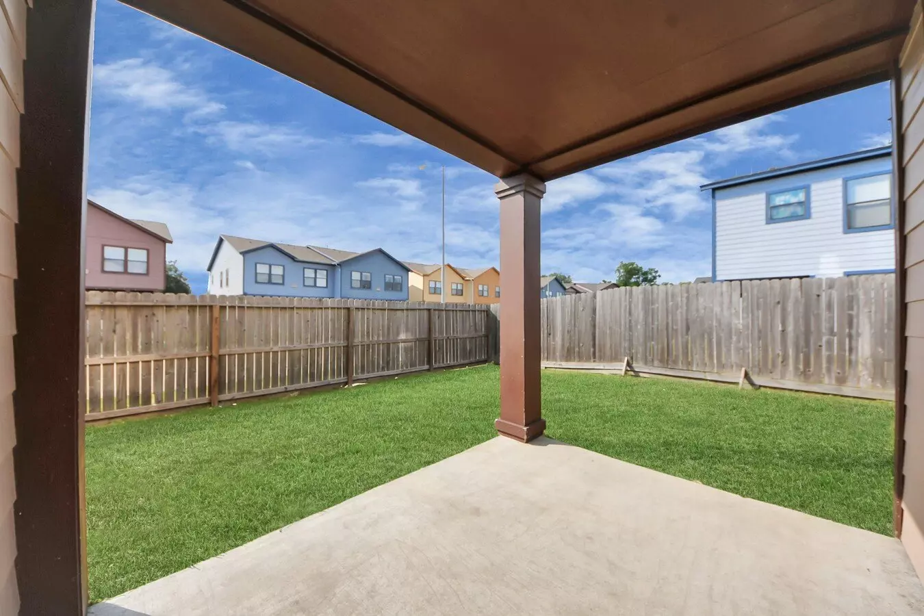 1803 Weeping Oaks Pasadena, TX 77503 photo 3
