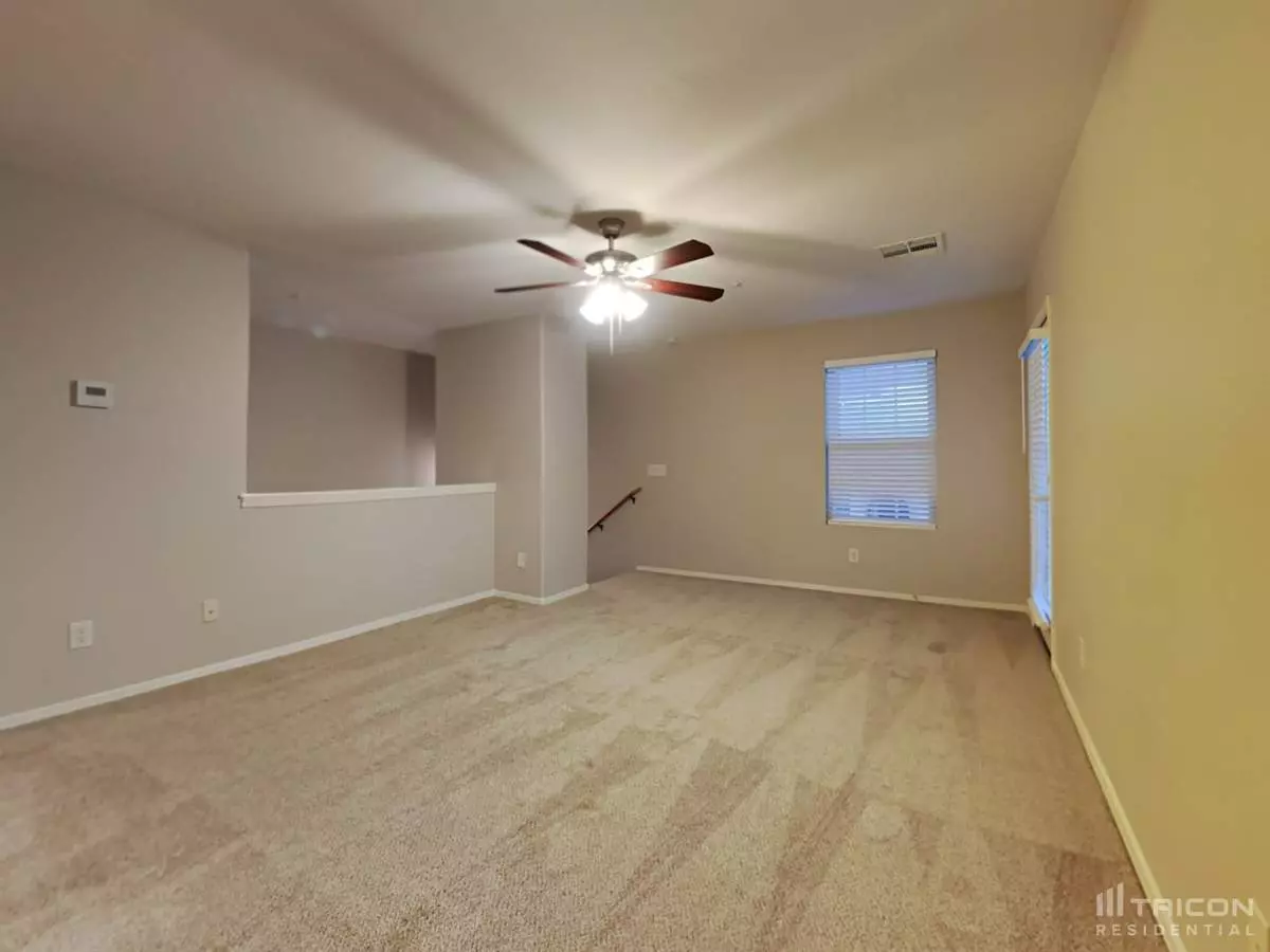 28939 124Th Glen Peoria Az photo 5