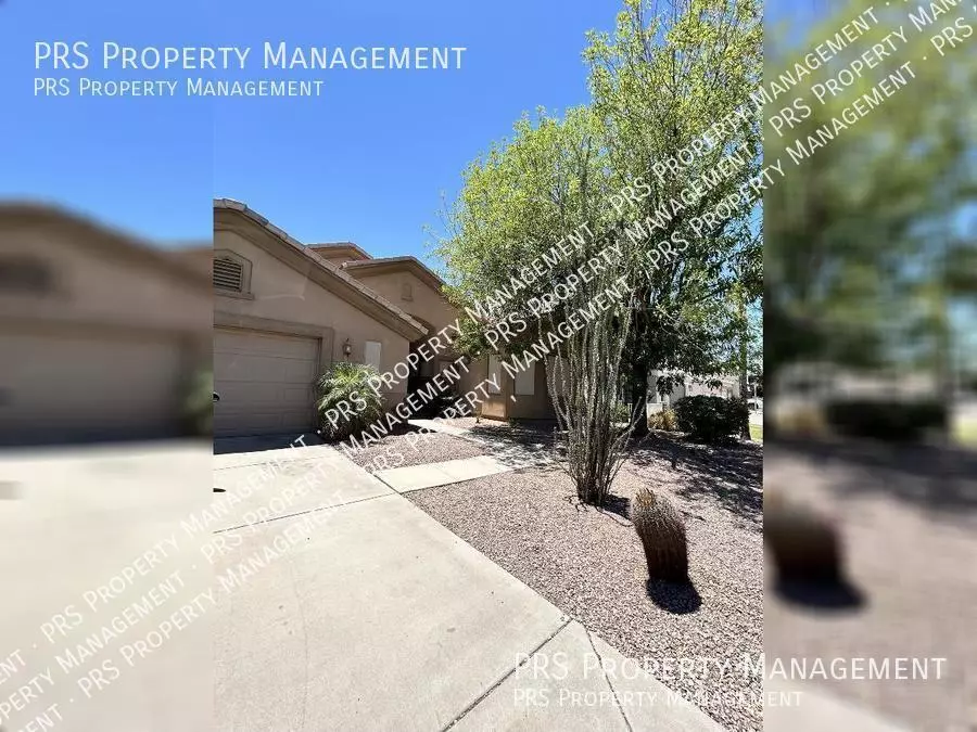 8003 West Clara Lane, Peoria, AZ 85382 photo 4