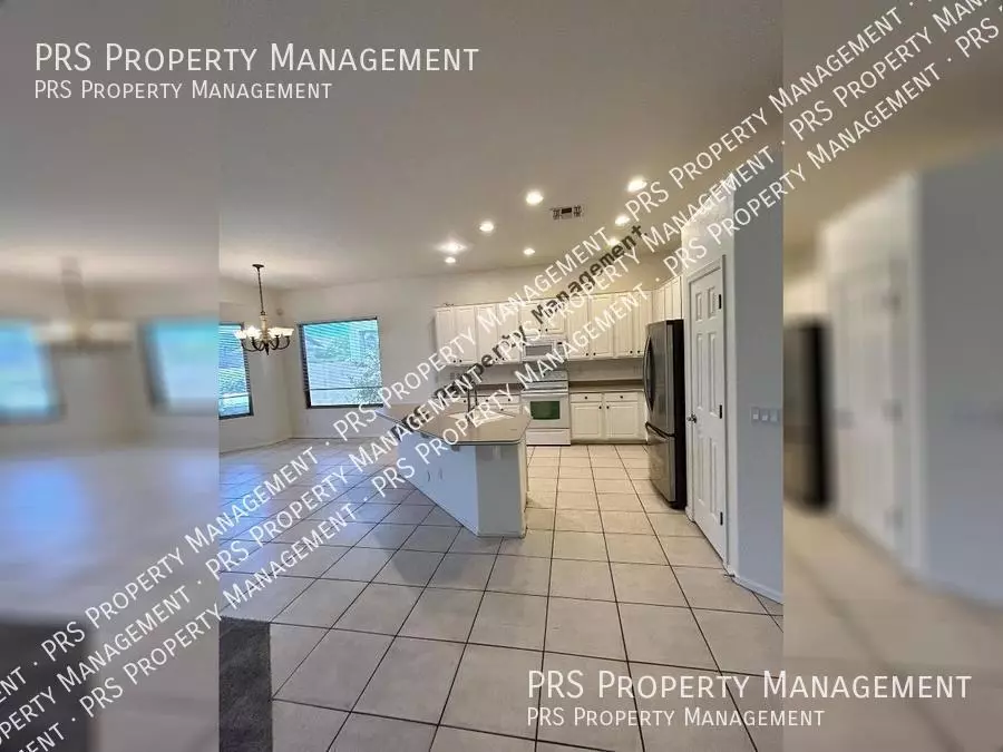 8003 West Clara Lane, Peoria, AZ 85382 photo 5