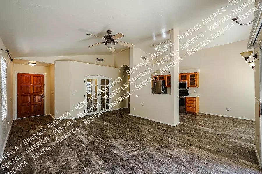 8449 West Audrey Lane, Peoria, AZ 85382 photo 4