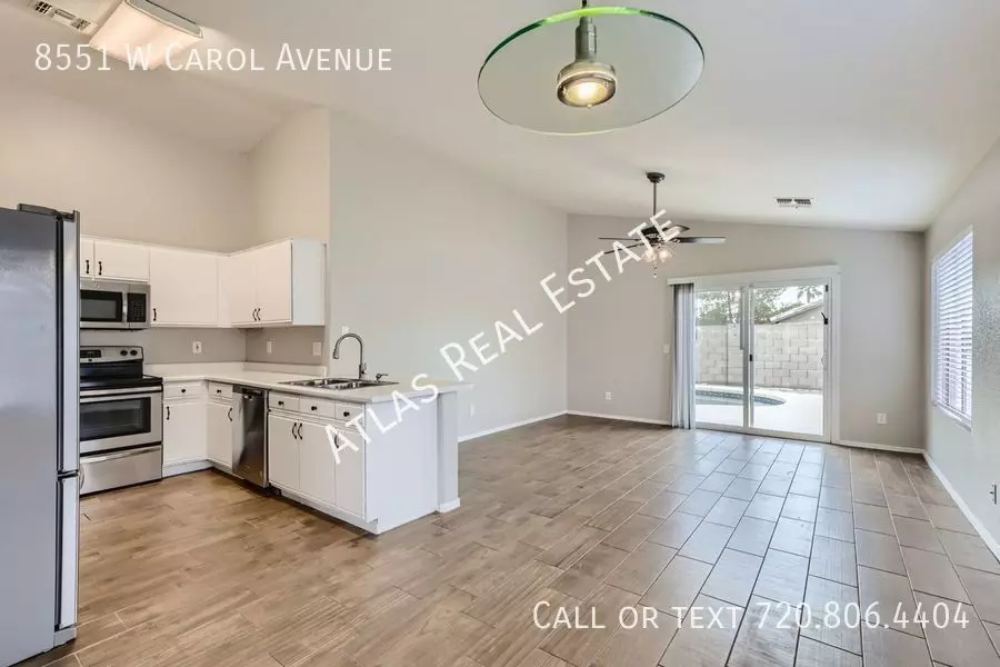 8551 W Carol Avenue photo 3