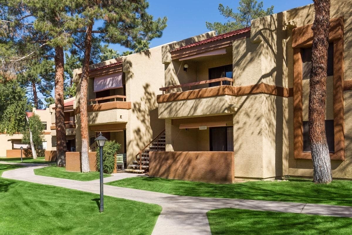 Sun Wood Senior Apartments photo 5