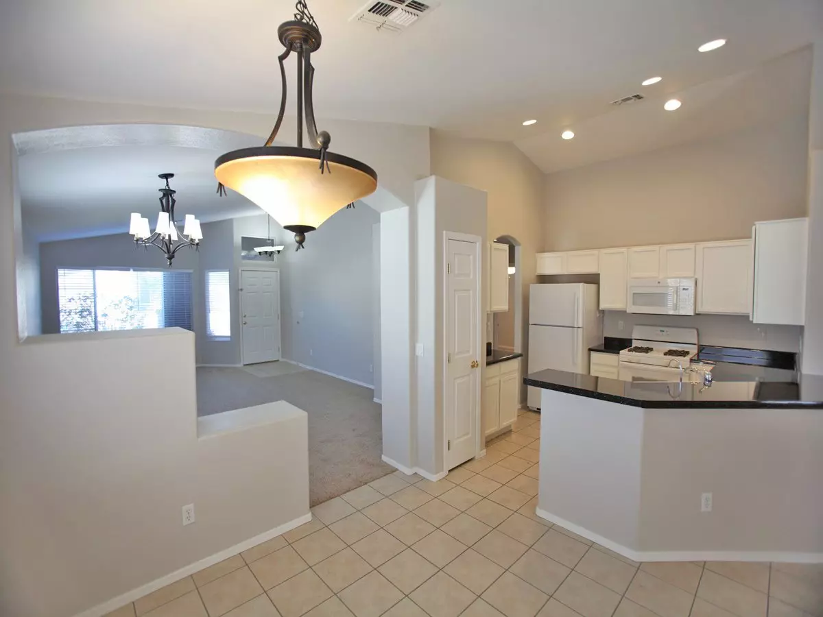 **all New Paint + Brand New Carpet!!** photo 5