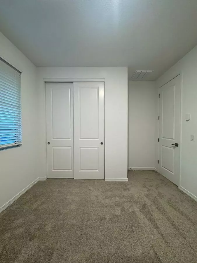 BRAND NEW HOME IN THE RETREAT AT ALVORITA photo 4
