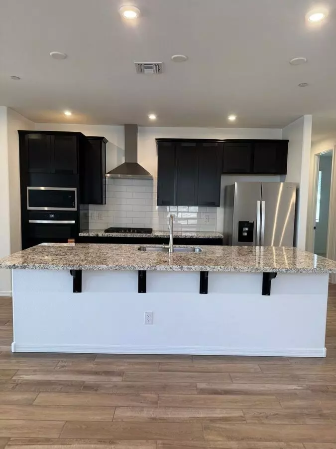 Brand new home in Vistancia/ photo 5