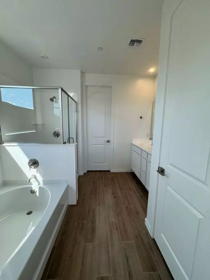 13351 West Eagle Feather Road, Peoria, AZ 85383 photo 5
