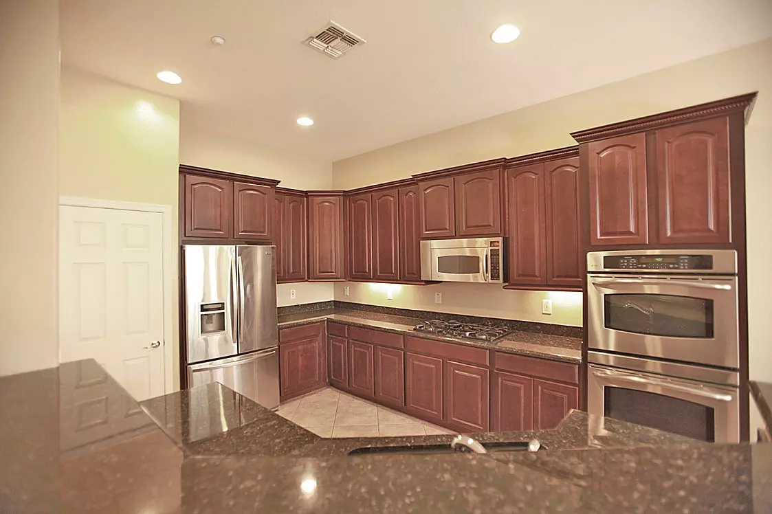 29916 North 128th Avenue, Peoria, AZ 85383 photo 5