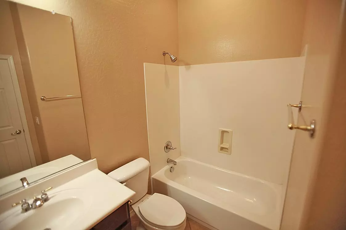29916 North 128th Avenue, Peoria, AZ 85383 photo 4