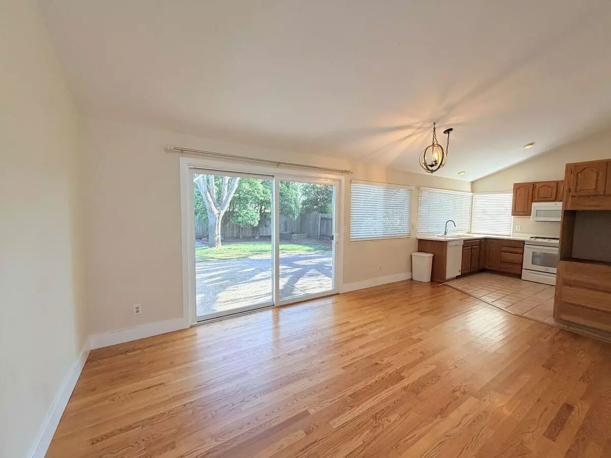 Eastside Single-story Home With Updates &amp; Private Yard photo 4