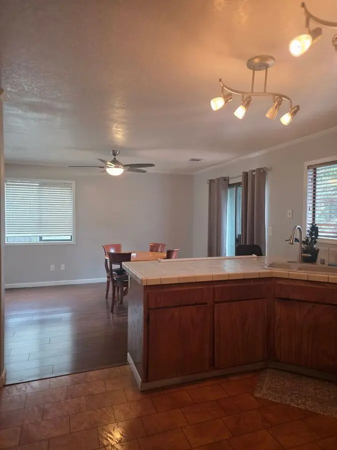 Well-maintained Petaluma Home – 3bd/2ba With Ev Charging &amp; Backyard Deck photo 5