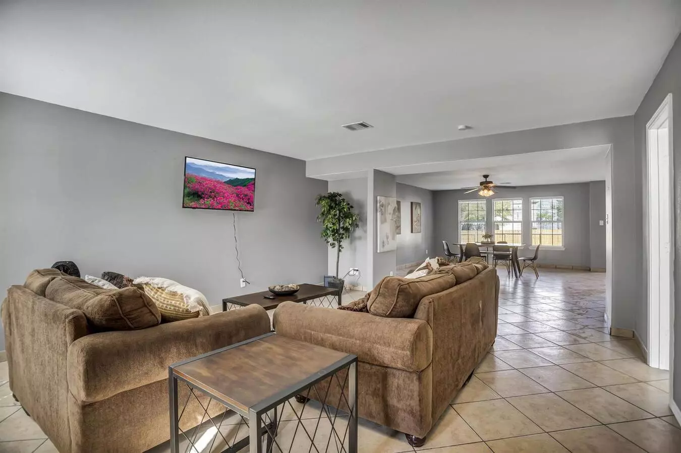 1208 Golden Eagle Street, Pflugerville, TX 78660 photo 4