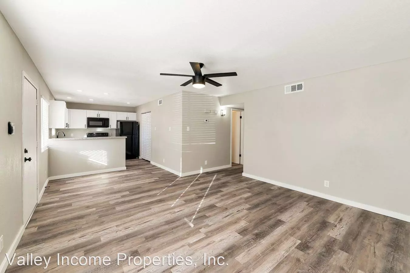 2 Bed/ 2 Bath In photo 5