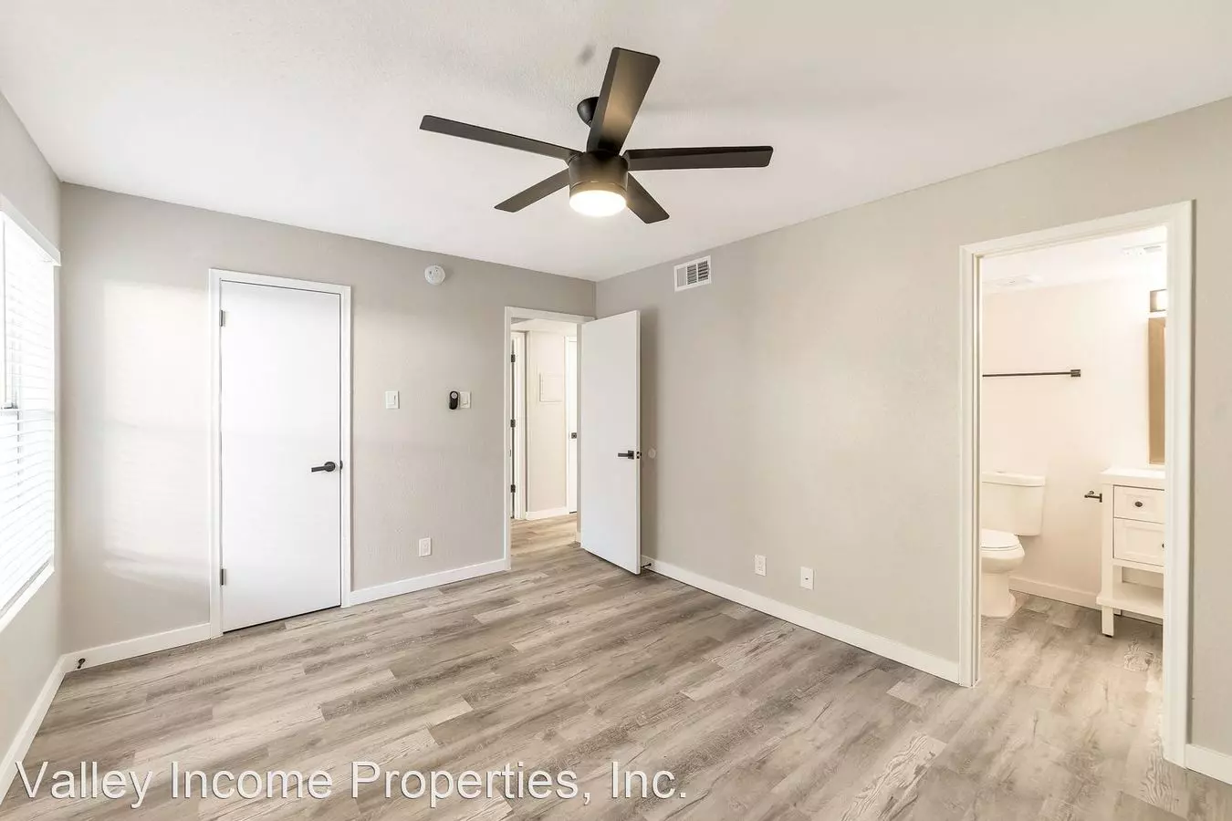 2 Bed/ 2 Bath In photo 2