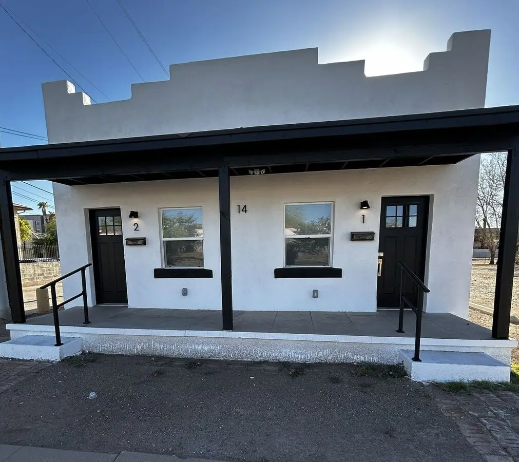 Unfurnished...stylish 1 Bed 1 Bath! photo 2