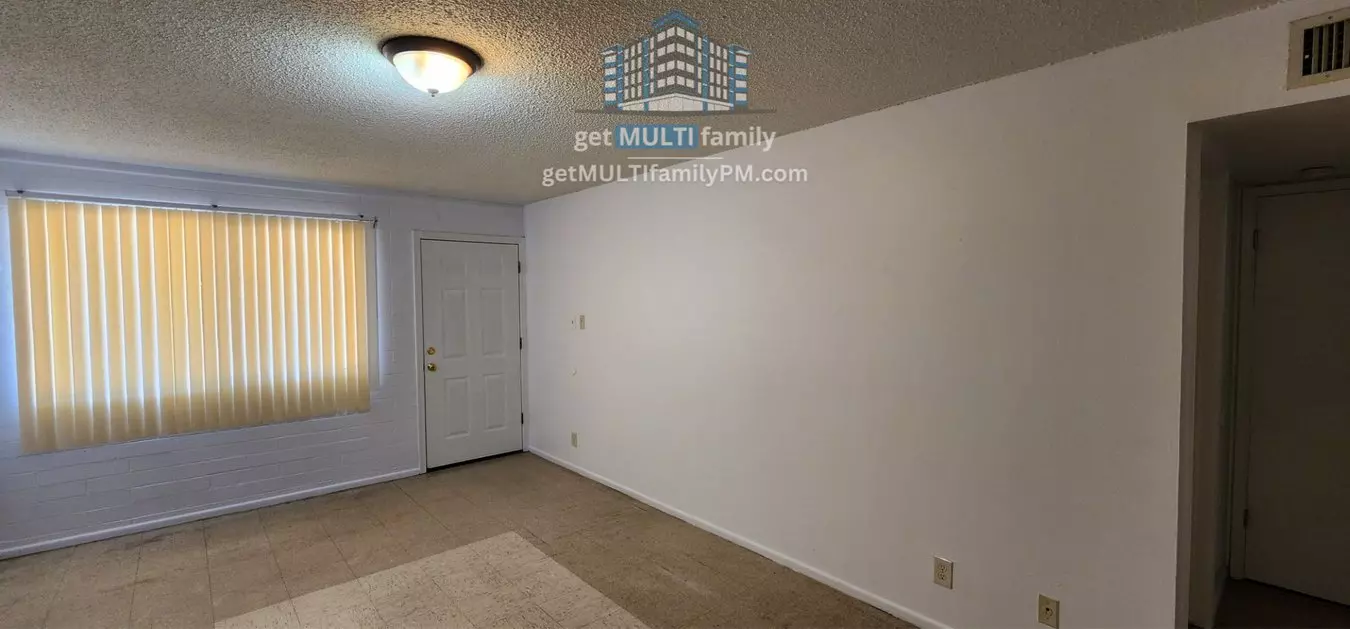 Skycrest Apartments photo 5