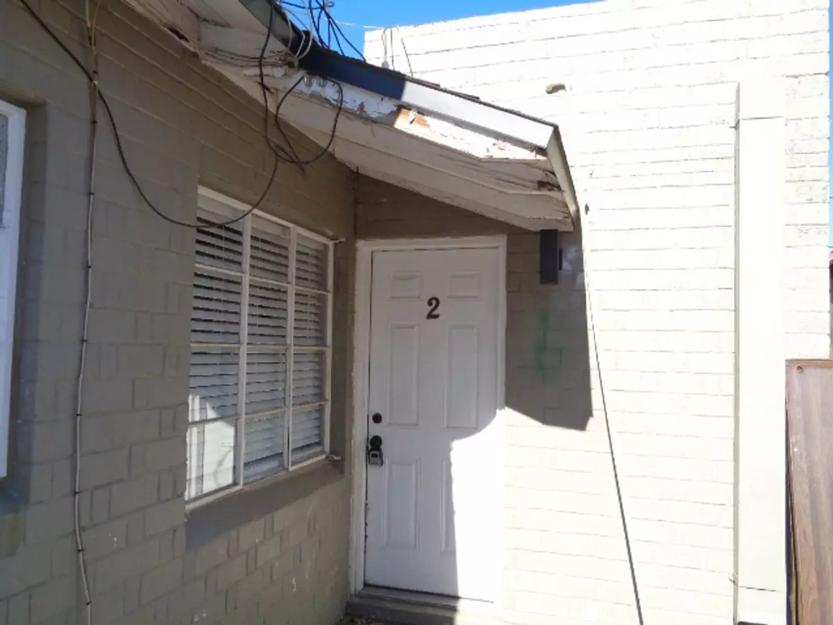 #1068- 1552 McDowell LLC photo 5
