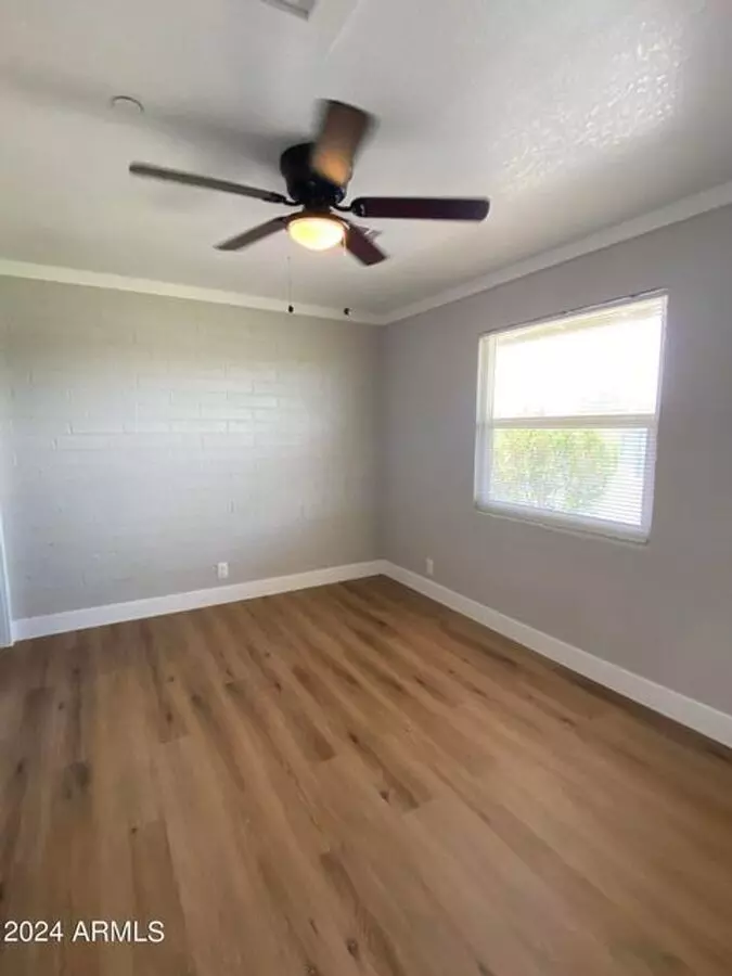 #1069- Mountain Peak LLC photo 5
