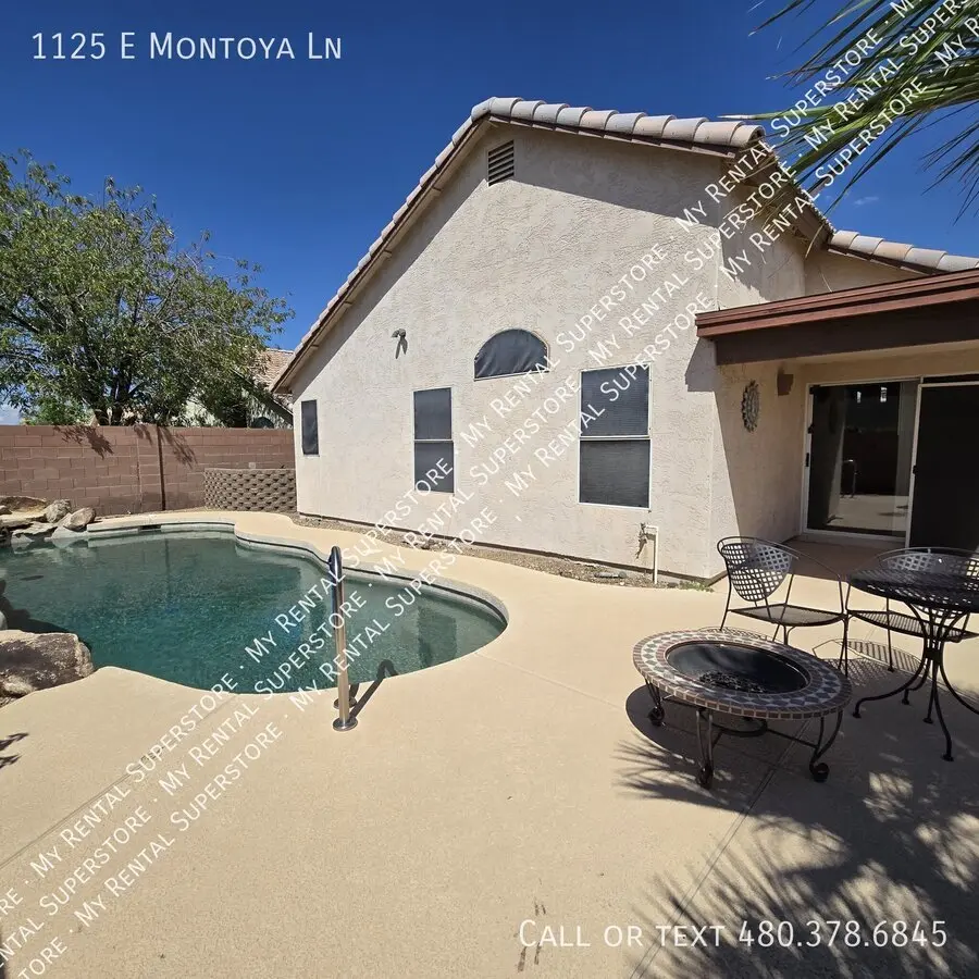 1125 E Montoya Ln photo 2