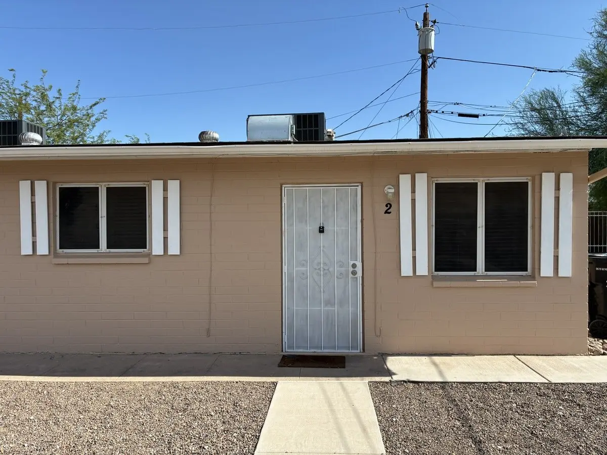1349 E Sahuaro Dr Phoenix, AZ 85020 photo 3