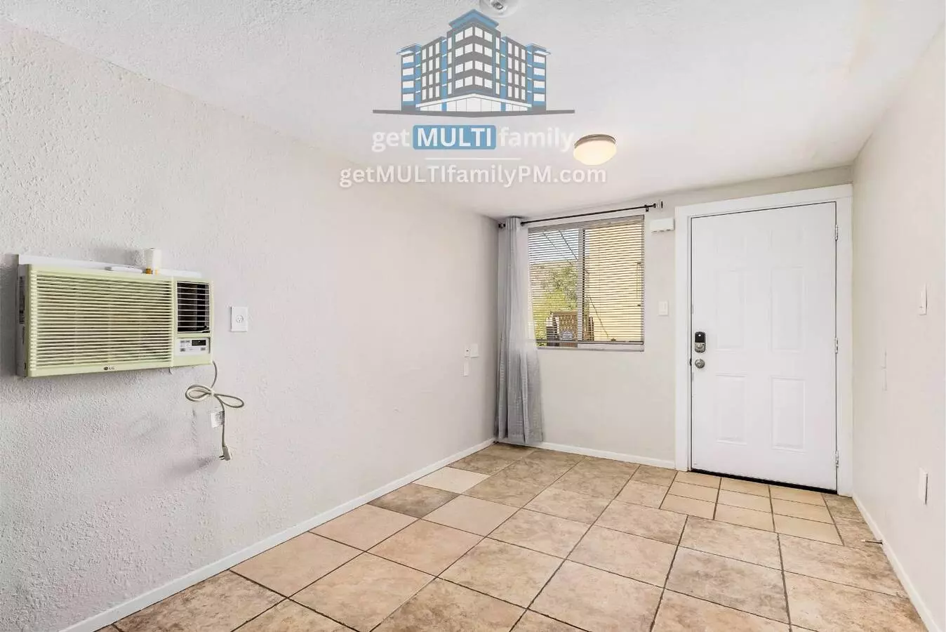 1402 West Mercer Lane, Phoenix, AZ 85029 photo 3